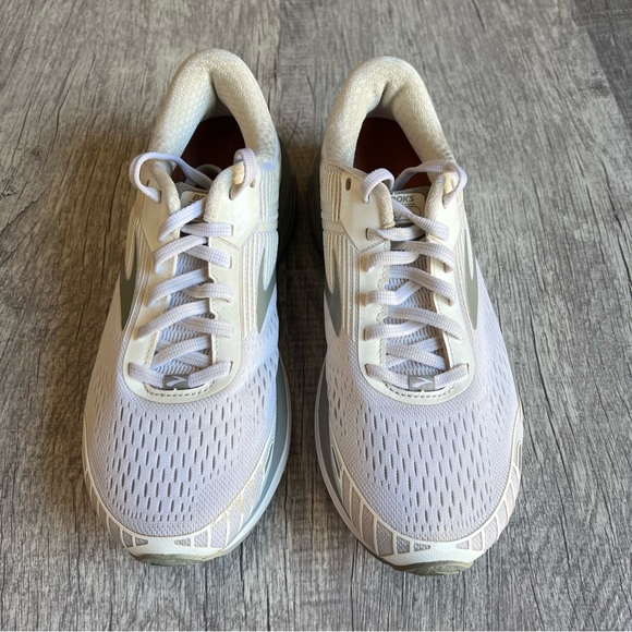 Brooks Women's Adrenaline GTS 18 Running Shoes Size 9 - Picture 3 of 16